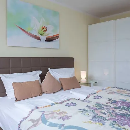 Haus Dunenburg Sudside In Apartment Westerland